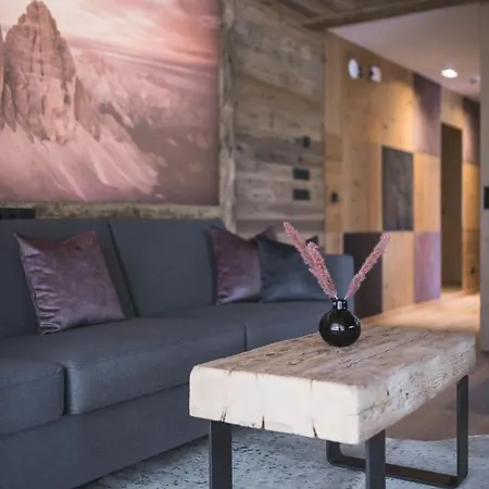 Schuischta Mountain Apartment *